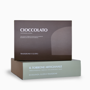 Box 1 Panettone al Cioccolato + 1 Kg Torroni e Torroncini (Friabili e Morbidi)